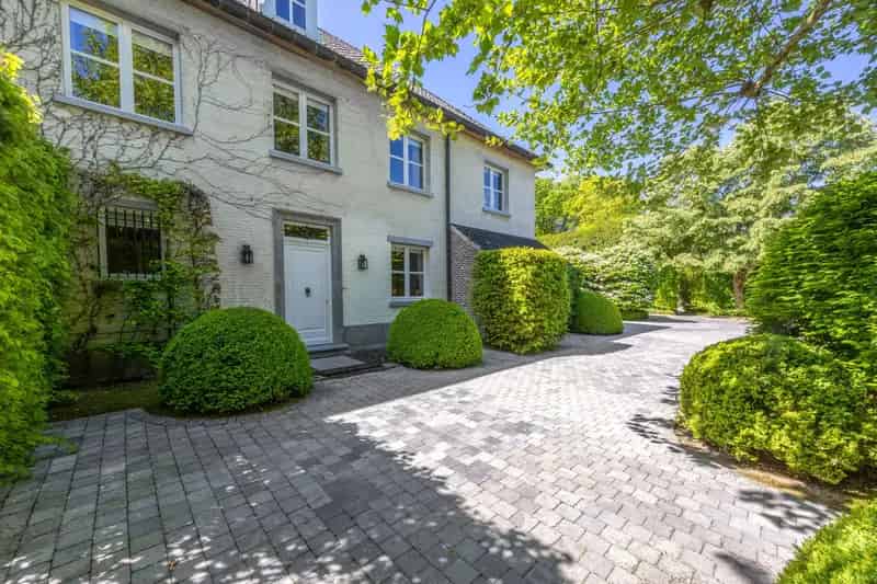 Exclusieve villa Hulstenhof op 2.238 m² nabij centrum Lier