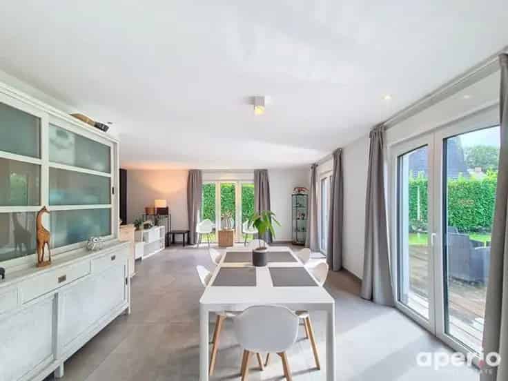 Villa Te Koop Waterloo 5 Slaapkamers Mansard Stijl