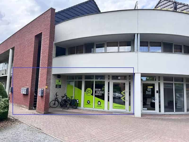 Ingerichte kantoorruimte