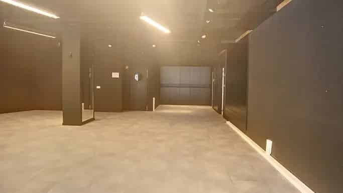 Handelspand te huur in Veemarkt 39, Kortrijk - Dewaele