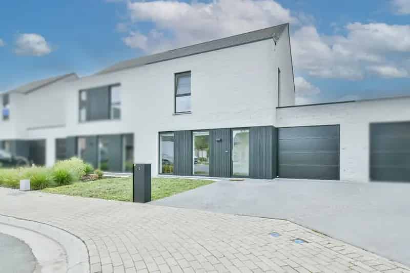 Prachtige instapklare nieuwbouwwoning op rustige ligging!