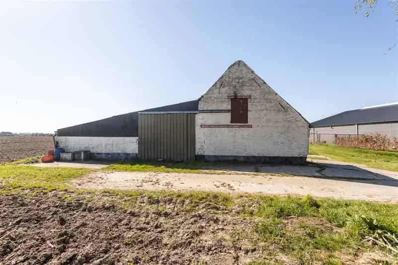 Te koop in 9880 Lotenhulle