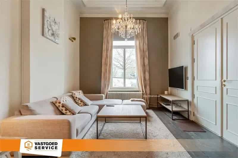 Handelspand te Koop Hasselt 4 Slaapkamers Kantoorruimte