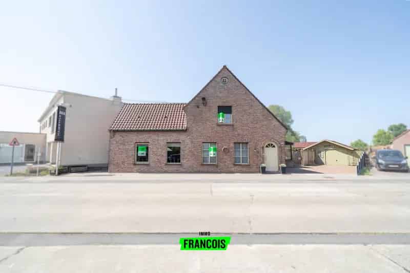 Charmante woning op een perceel van 1034m² in Kortemark te koop!