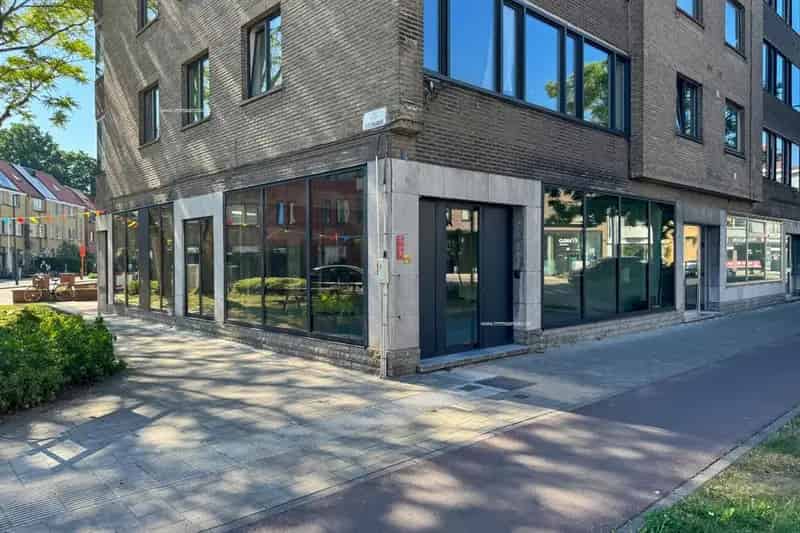 Handelspand te huur in Steenakker Gent