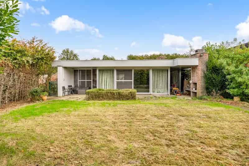 Huis te Huur Zonhoven: Te renoveren woning 3 slaapkamers