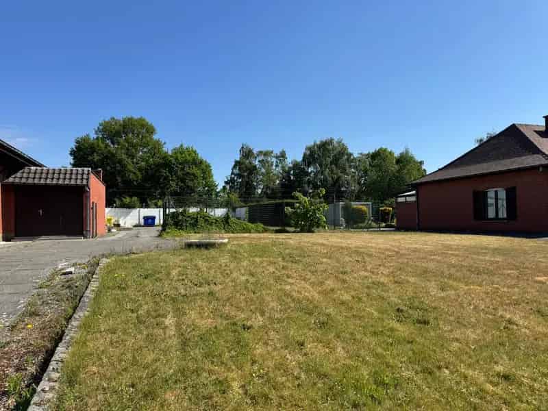 Perceel bouwgrond voor open bebouwing