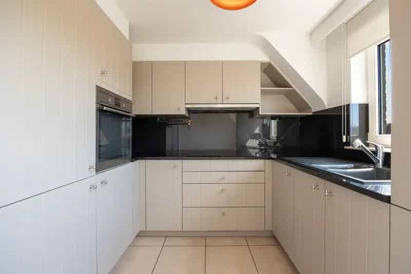 Lofty appartement met huge terras