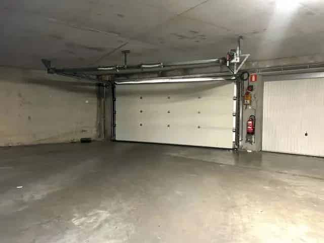 Garage  te Woluwe-Saint-Lambert 