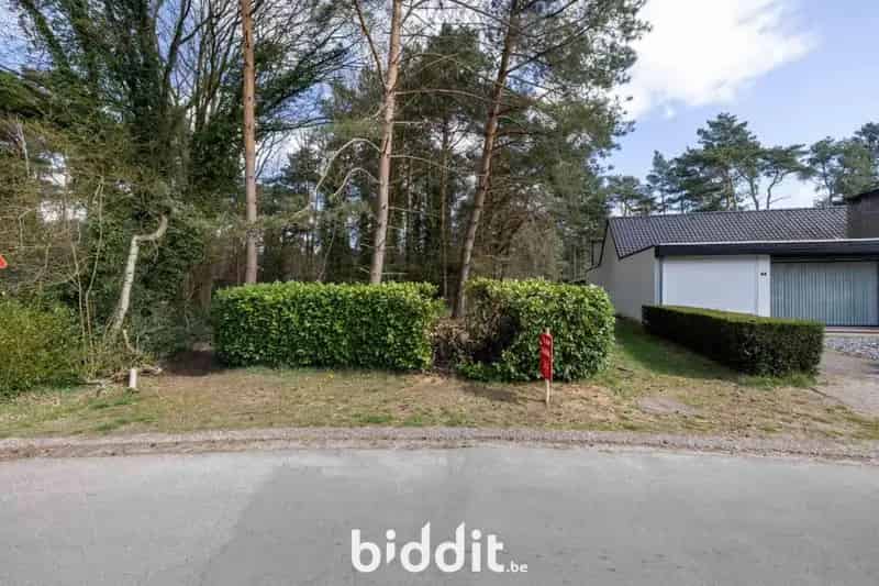 LOT 2 - PERCEEL BOUWGROND - VLAKBIJ DE GALBERGEN