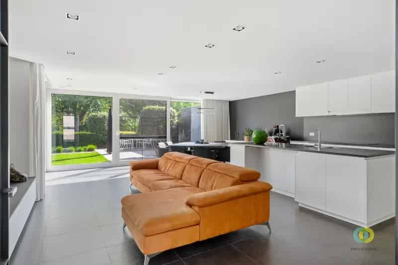 buitengewoon huis voorzien van alle comfort *OPENHUIZENDAG ZA. 17/05**
