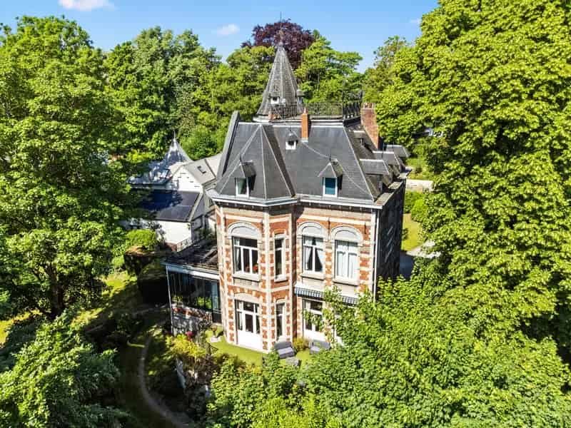 Karaktervolle woning in het hart van een groene omgeving