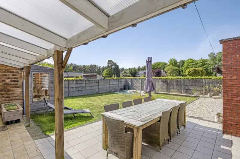 Woning Met Tuin In Een Doodlopende Straat