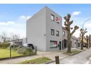 Huis te Koop De Panne - Volledig Gerenoveerd met Moderne Comfort