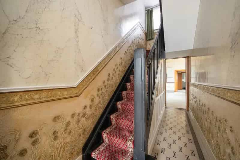 IN OPTIE.

Deze gezinswoning is gelegen in het charmante, Wortel en biedt veel ruimte en comfort. Met 4 slaapkamers, een garage en een mooie tuin is dit de ideale woning voor wie op zoek is naar een praktisch en ruim huis in een aangename omgeving.

MOGEL