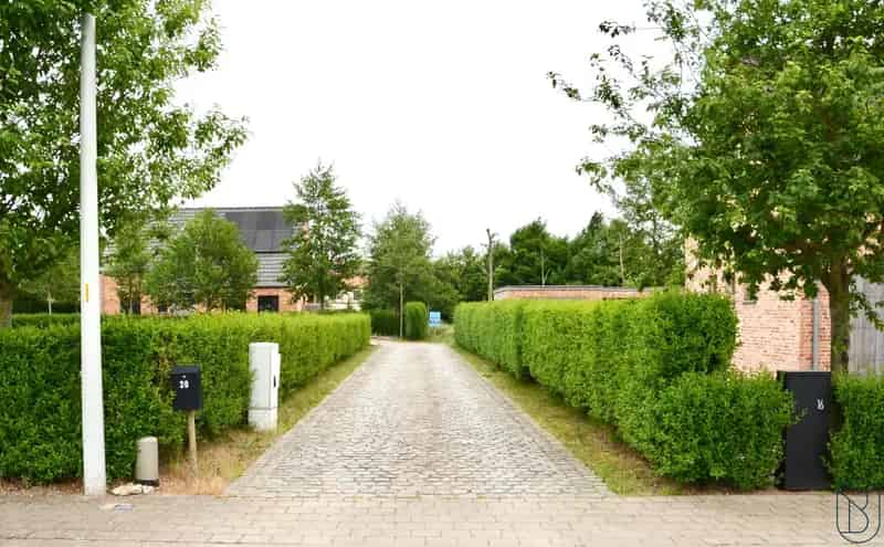 Bouwgrond te koop 1423m² Rustige ligging Extra Privacy