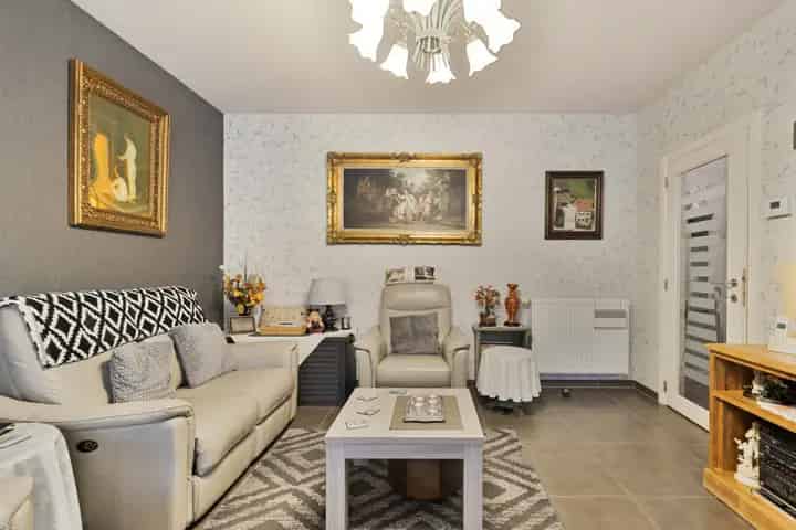 Gelijkvloers appartement te koop in Geraardsbergen