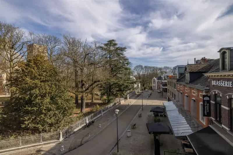 Bel-etage woning met uitzicht op de Basiliek