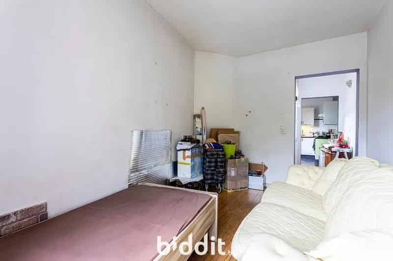 LOT 2 - GUNSTIG GELEGEN APPARTEMENT