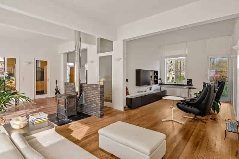 Bijzondere instapklare woning op een prachtig perceel.