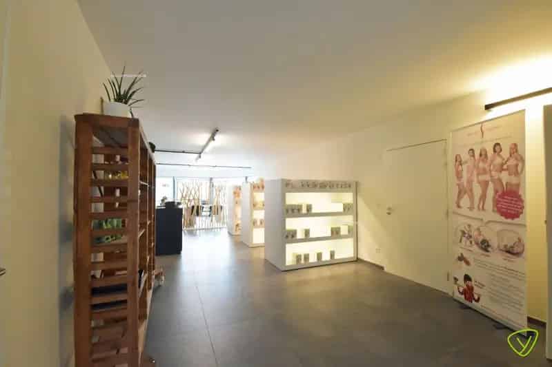 Handelspand te huur Eeklo