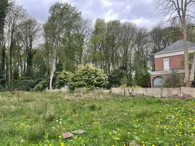 Zéér centraal gelegen perceel bouwgrond 776m² voor HOB zonder bouwverplichting