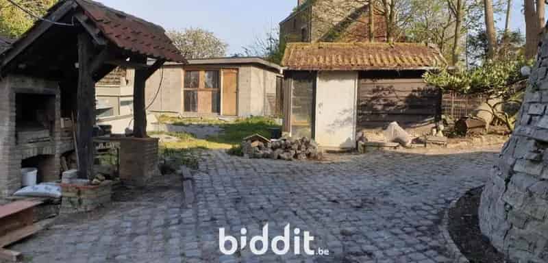Villa 6 slaapkamers + 4 gronden