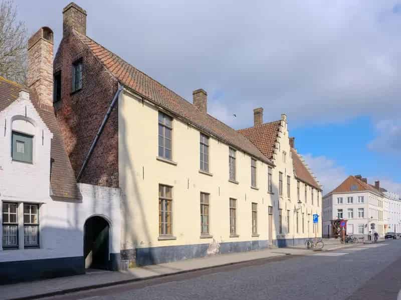 Unieke historische site met (her)ontwikkelingspotenteel in centrum Brugge