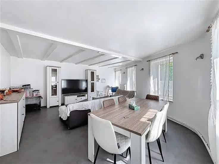 Duplex Te Koop