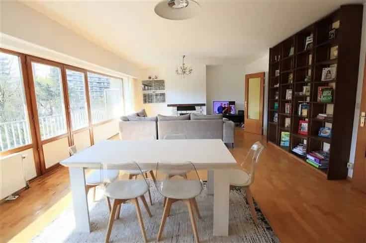Appartement Te Koop 3 slaapkamers 121m² Terras