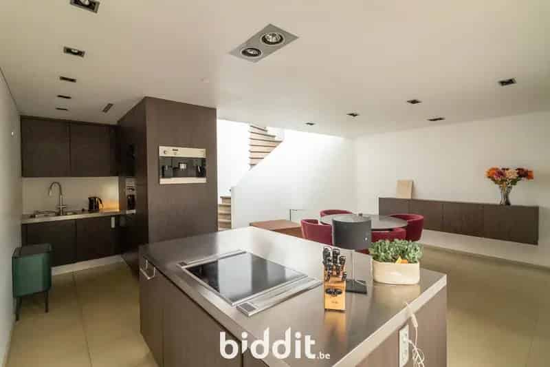 RUIME EN MODERNE WONING