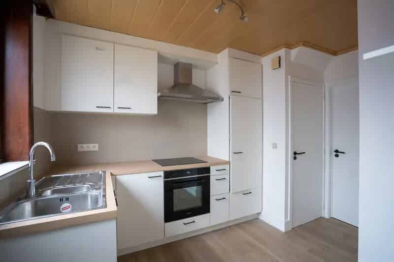 Huis te huur Kieldrecht: 3 slaapkamers, tuin, nieuwe keuken