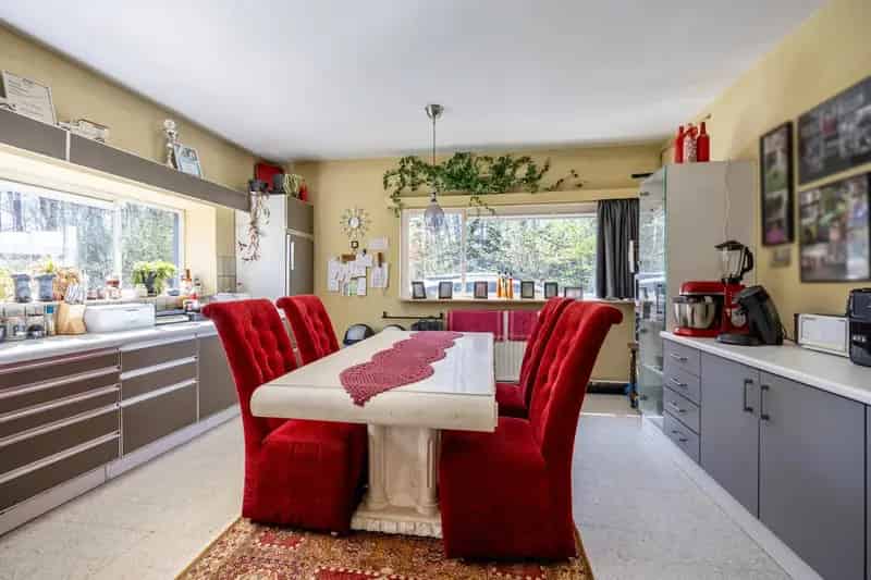 Ruime bungalow op unieke locatie te Helchteren