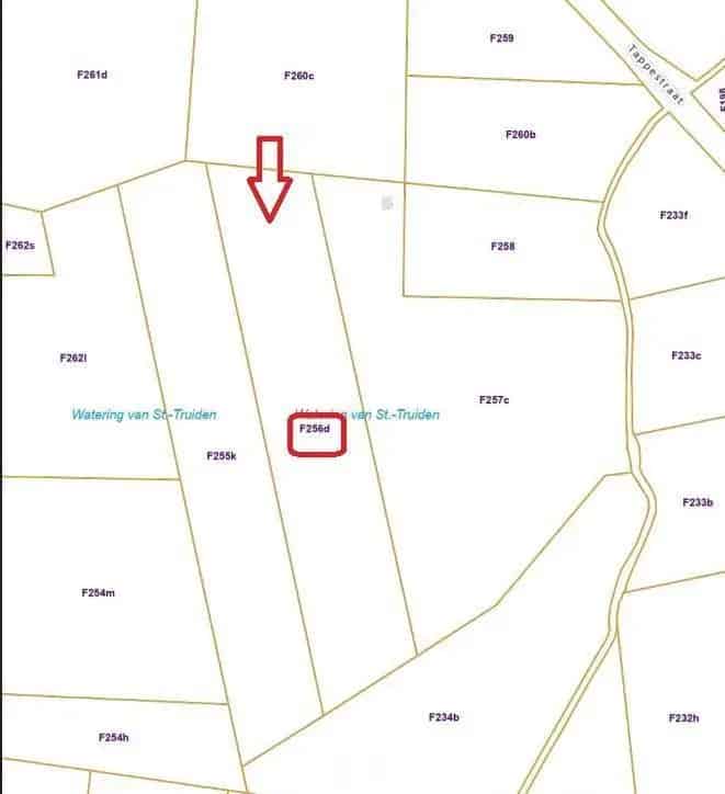 LOT 6: PERCEEL LANDBOUWGROND