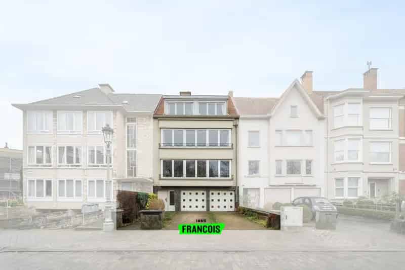 Te Renoveren Woning in Oostende