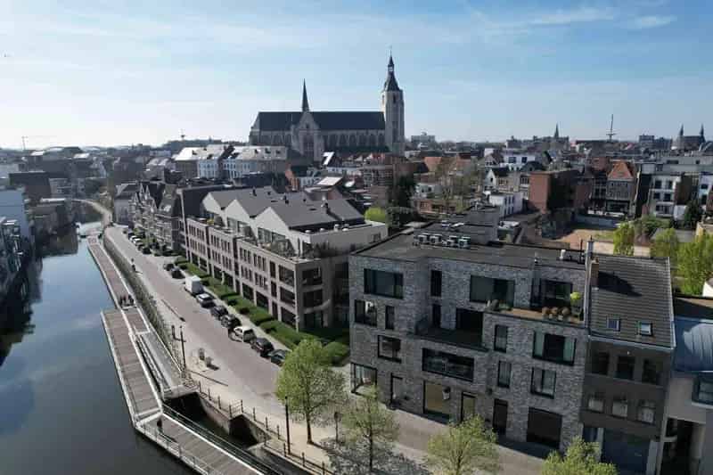 Ruim en energiezuinig appartement met prachtig zicht op de Dijle – hartje Mechelen!