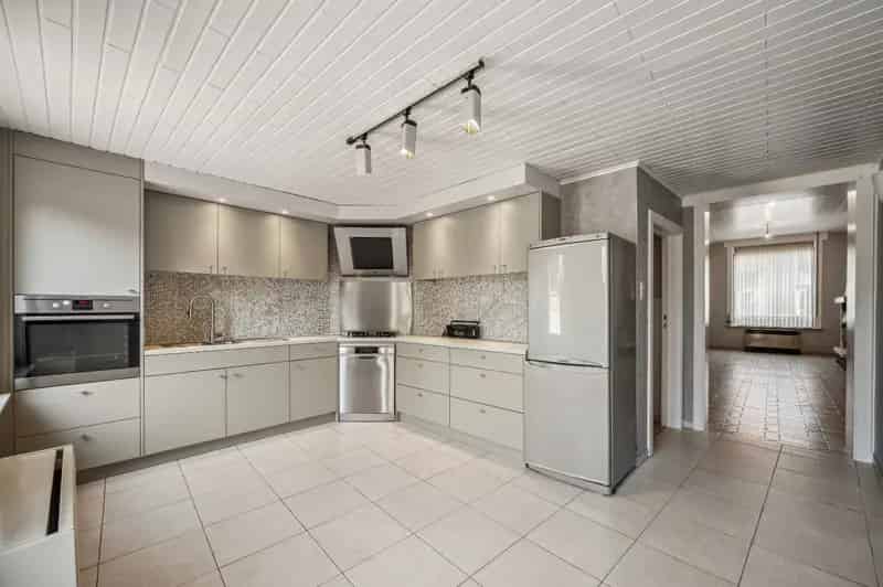 Gezinswoning met 3 slaapkamers en tuin