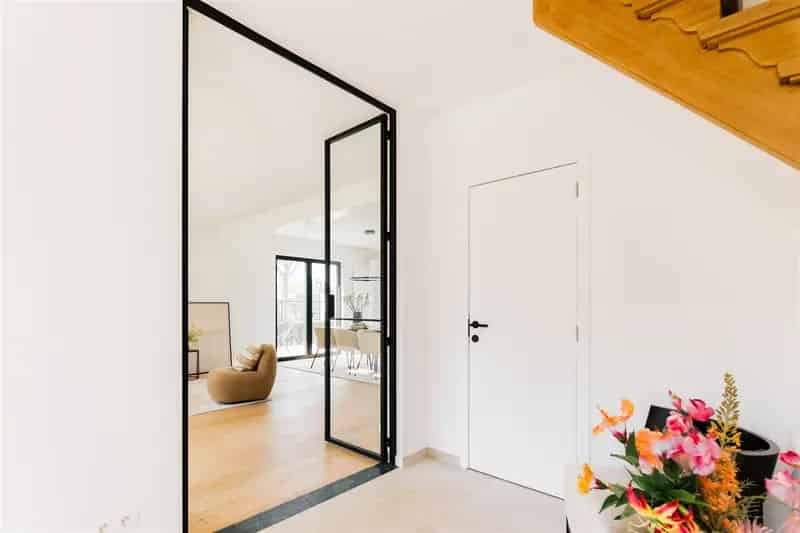 Huis te huur Vriesdonk: Luxe villa 4 slaapkamers 3 badkamers