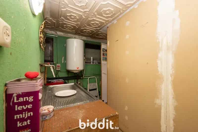 TE RENOVEREN WONING