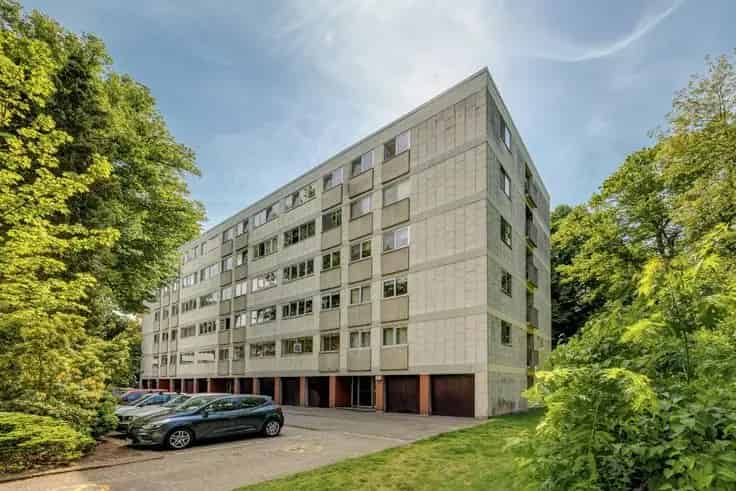 Appartement Te Koop 2 slaapkamers gerenoveerd terras