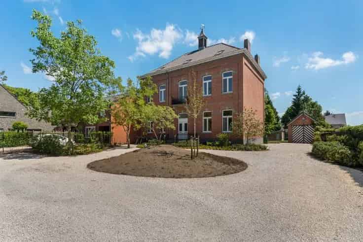 Herenhuis Te Koop