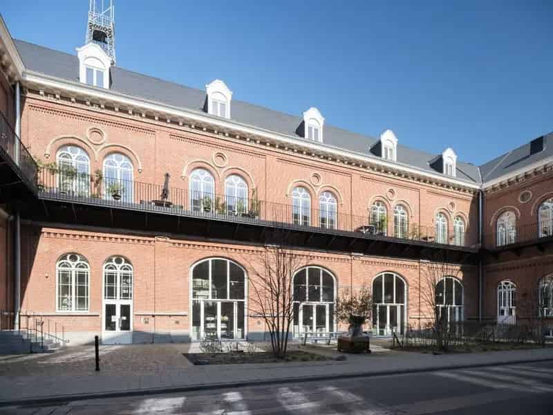 Indrukwekkende handelsruimte op een steenworp van het Gravensteen