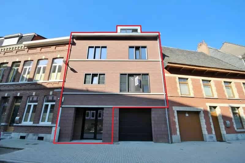 Prachtige nieuwbouwwoning met 3 slaapkamers midden in het centrum van Sint-Truiden