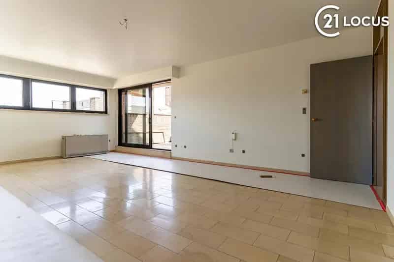 Ruim Appartement te Huur Centrum Kruibeke 2 Badkamers Terras Lift