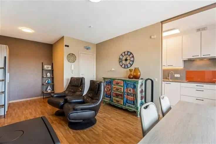 Studio Te Koop
