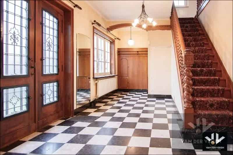 STATIGE VILLA OP TOPLOCATIE HOLLANDS VELD