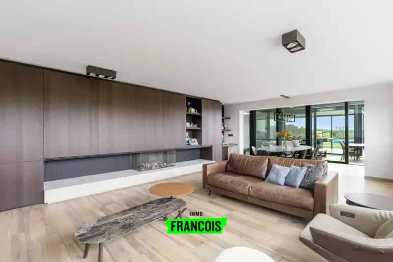 Huis te huur Bredene 8 slaapkamers luxe villa