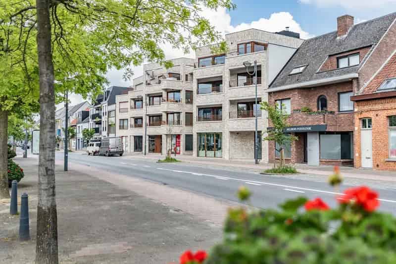 Zeer zuinige (E10) en lichte woning met 3 slpks en  tuin