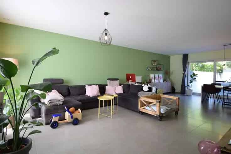 Huis Te Koop Oostakker: Ruime gezinswoning 3 slaapkamers