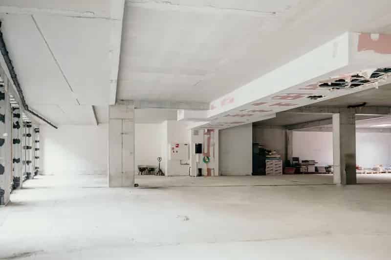 NIEUWBOUW KANTOOR, PRAKTIJK, WINKEL HIPPE RES. NOA'H